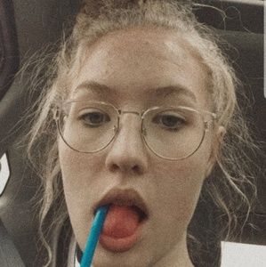 Meet your Posher, Aubret